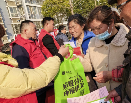 垃圾分類項目運營，垃圾分類定時定點投放，貓先生垃圾分類